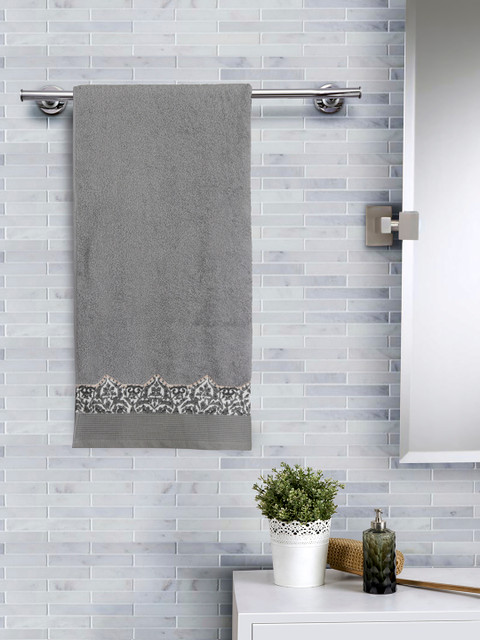

MASPAR Grey Solid 550 GSM Bath Towel
