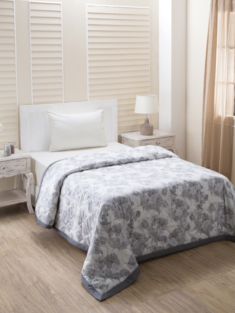 

MASPAR Grey Abstract AC Room 120 GSM Single Bed Quilt