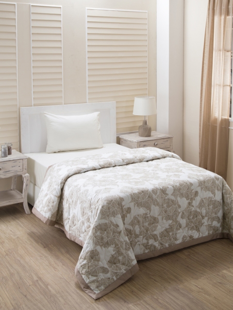 

MASPAR Beige & White Abstract AC Room 120 GSM Single Bed Quilt