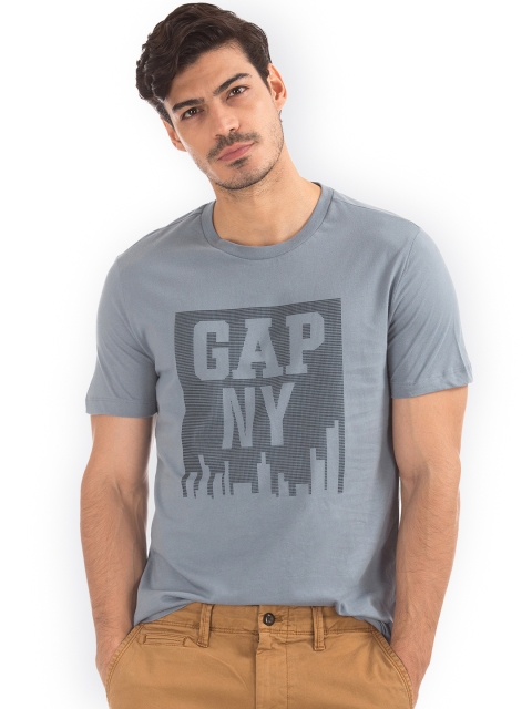 

GAP Men Blue Printed Round Neck Short Sleeve T-shirt