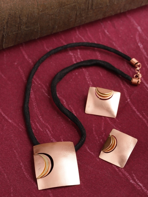 

PRITA Rose Gold-Toned Copper-Plated Handcrafted Pendant with Chain