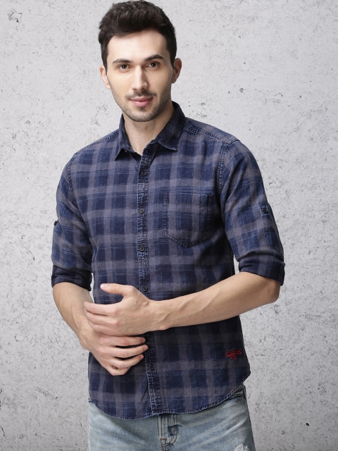 

Ecko Unltd Men Navy Blue Slim Fit Checked Casual Shirt