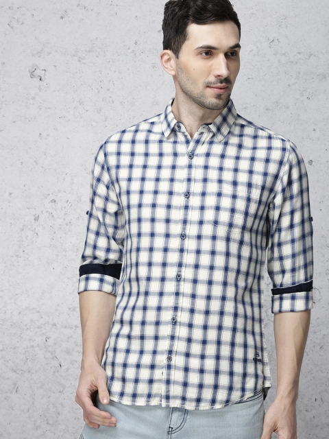 

Ecko Unltd Men Off-White & Navy Blue Regular Fit Checked Casual Shirt