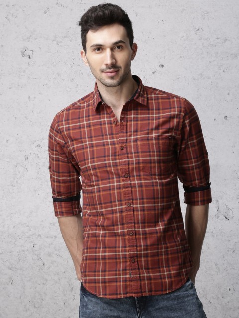 

Ecko Unltd Men Rust Red & Navy Blue Slim Fit Checked Casual Shirt