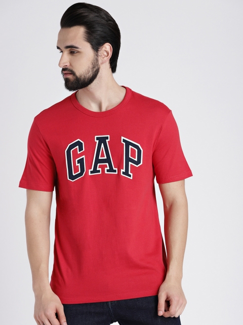 

GAP Men Red Printed Logo Short Sleeve T-Shirt