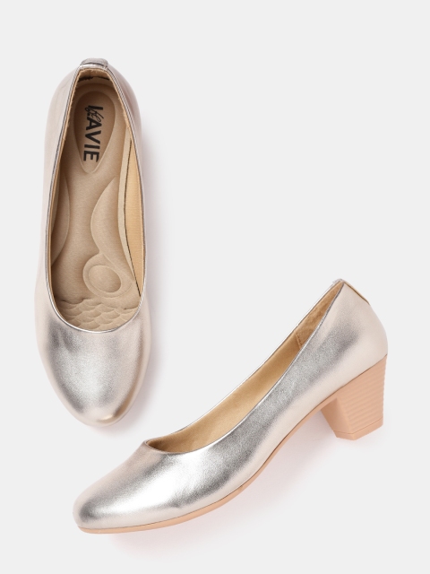 

Lavie Women Gold-Toned Solid Pumps