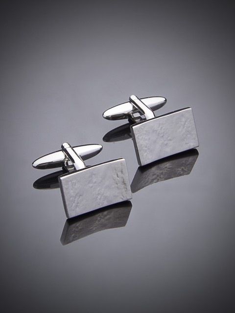 

shaze Silver-Toned Geometric Cufflinks