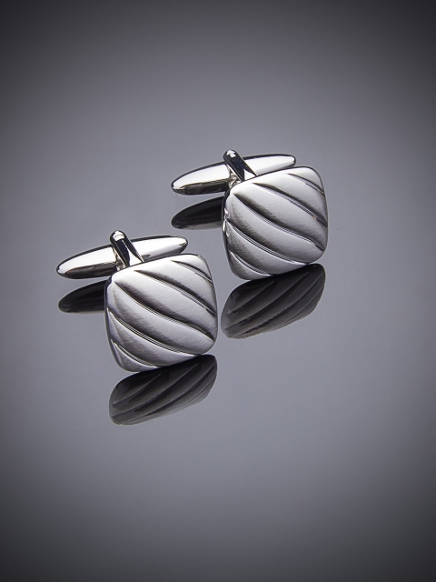 

shaze Silver-Plated Square Cufflinks