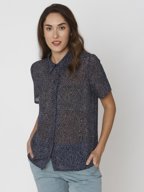 

Vero Moda Women Navy Blue Regular Fit Printed Casual Shirt