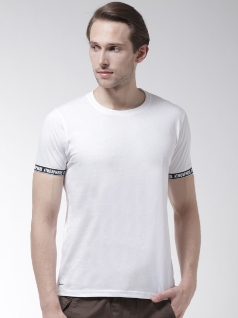 

Fort Collins Men White Solid Round Neck T-shirt