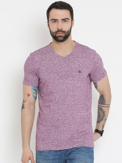 

United Colors of Benetton Men Purple Solid V-Neck T-shirt