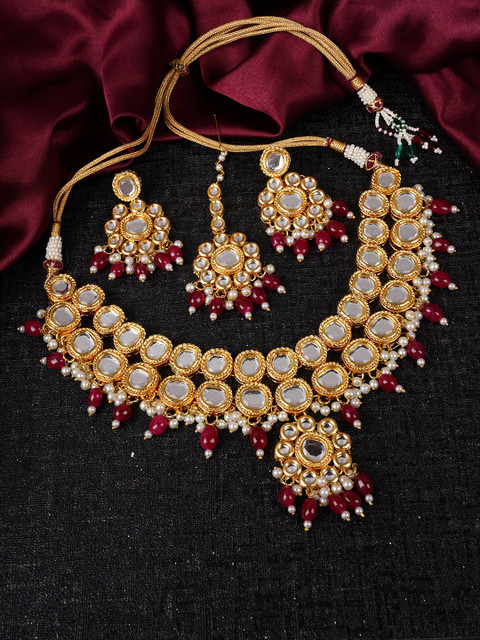 

FIROZA Gold-Toned & Maroon Kundan-Studded Vilandi Jewellery Set