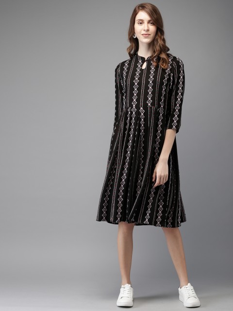 

Anouk Women Black & Red Printed A-Line Kurta