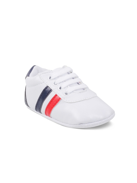 

Kittens Boys White Booties