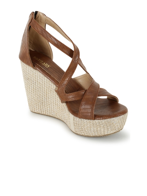 

SCENTRA Women Brown Solid Sandals
