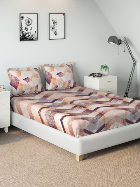 

DDecor Red Abstract 210 TC Cotton 1 King Bedsheet with 2 Pillow Covers