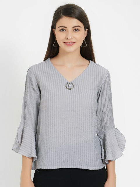 

Soie Women Grey Striped Top