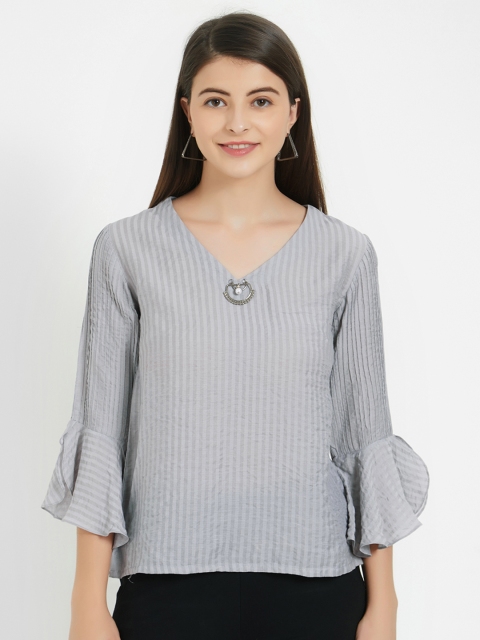 

Soie Women Grey Striped Top