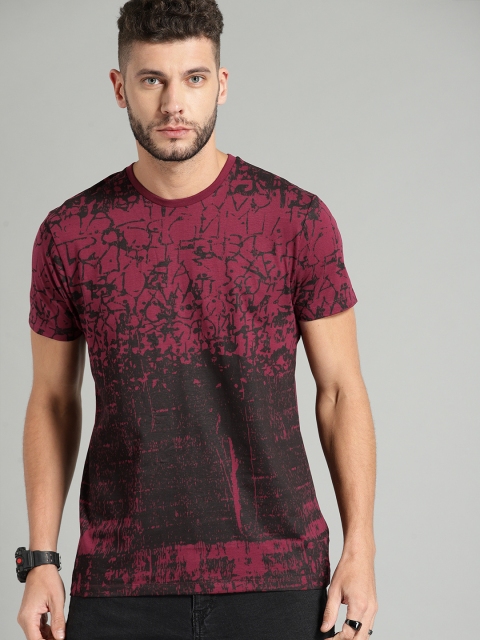 

Roadster Men Maroon & Black Printed Round Neck T-shirt