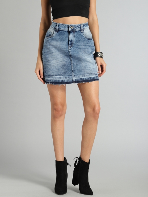 

The Roadster Lifestyle Co Women Blue Washed Denim Straight Skirt