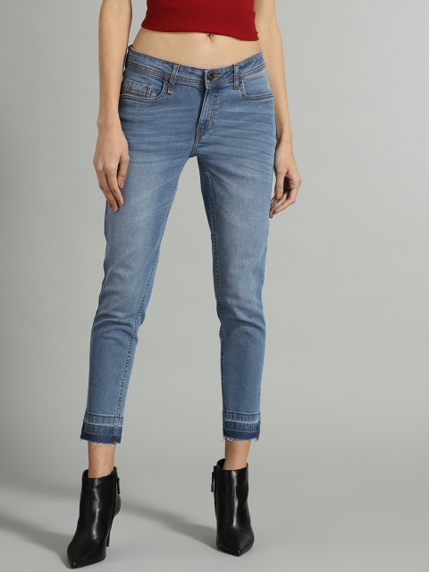 

Roadster Women Blue Skinny Fit Mid-Rise Clean Look Stretchable Cropped Jeans