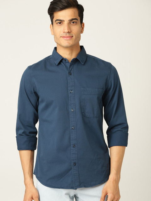 

United Colors of Benetton Men Navy Blue Regular Fit Solid Casual Shirt