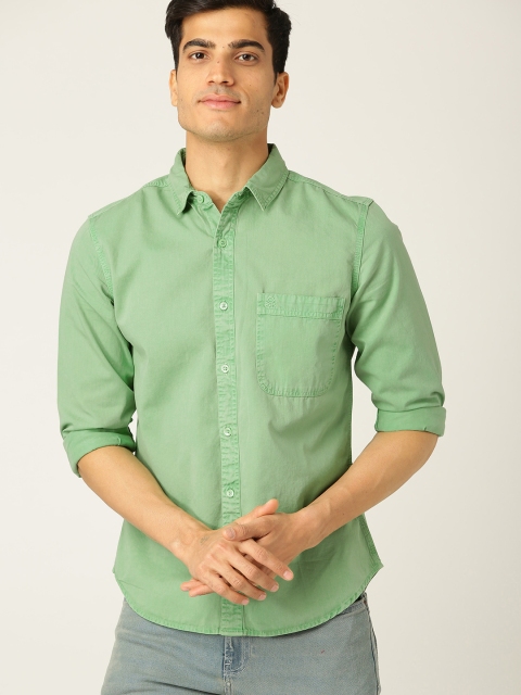 

United Colors of Benetton Men Green Regular Fit Solid Casual Shirt