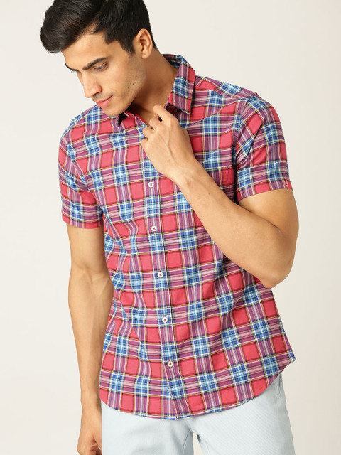 

United Colors of Benetton Men Red & Blue Regular Fit Checked Casual Shirt