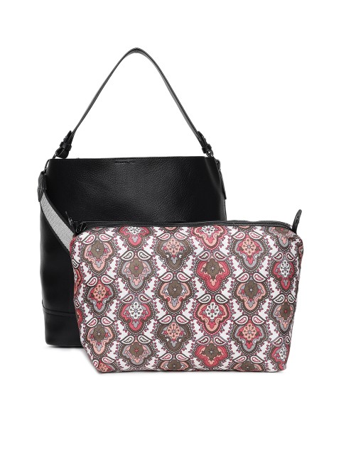 

Vero Moda Black Solid Handheld Bag With Pouch
