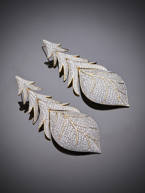 

shaze Women Silver-Toned CZ Stone Studded Leaf Shaped Drop Earrings