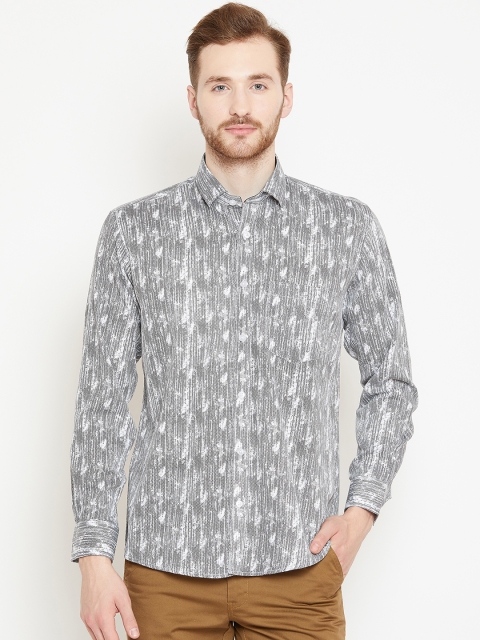 

Shaftesbury London Men Black & White Smart Slim Fit Printed Casual Shirt