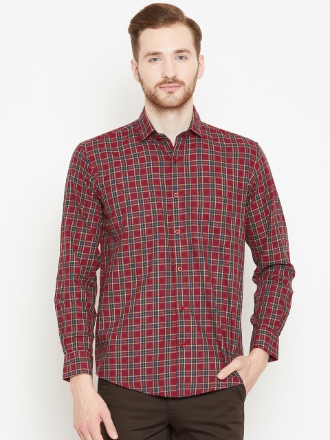 

Shaftesbury London Men Maroon & Navy Blue Smart Slim Fit Checked Casual Shirt