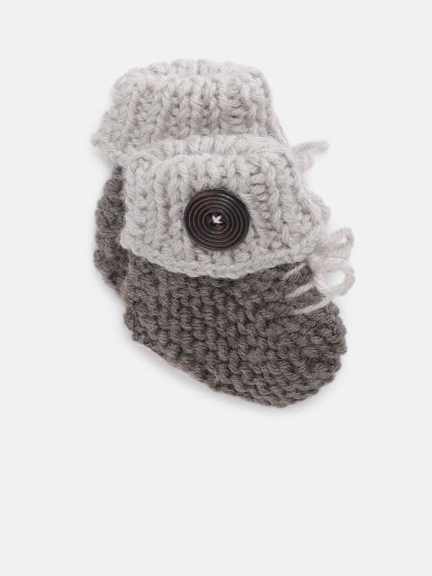

Magic Needles Handmade Knit Crochet Woolen Autumn Winter Baby Sneakers, Brown