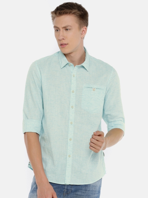 

Lee Cooper Men Sea Green Regular Fit Solid Casual Shirt