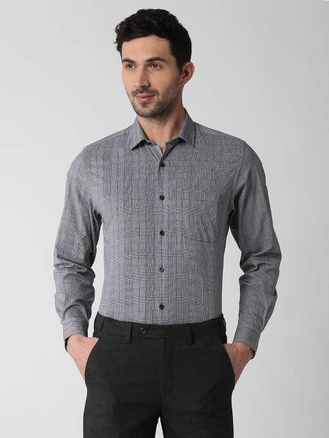 

Peter England Men Grey Slim Fit Checked Formal Shirt