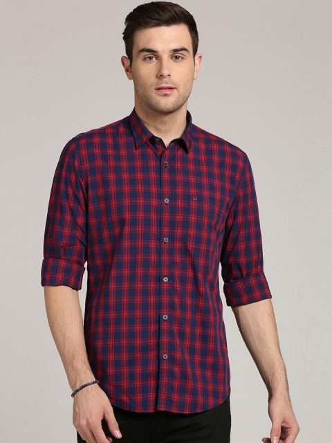 

Peter England Casuals Men Blue & Red Slim Fit Checked Casual Shirt