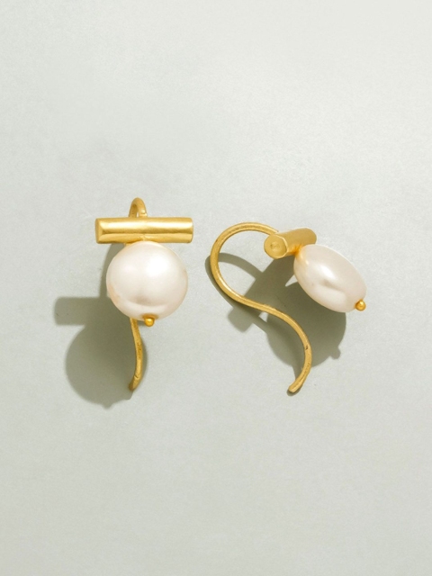 

Pipa Bella Gold-Plated Geometric Drop Earrings with White Swarovski Pearls