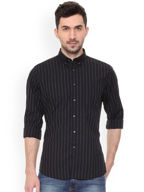 

Van Heusen Sport Men Black Slim Fit Striped Casual Shirt