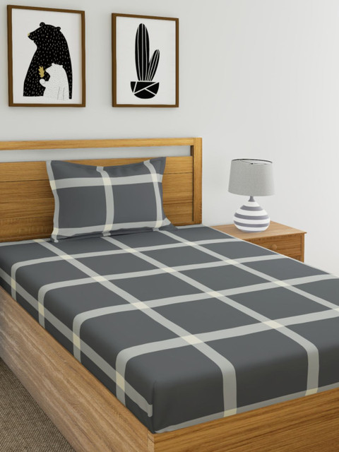 

Home Ecstasy Grey & Off-White Geometric 140 TC Cotton 1 Single Bedsheet with 1 Pillow Covers