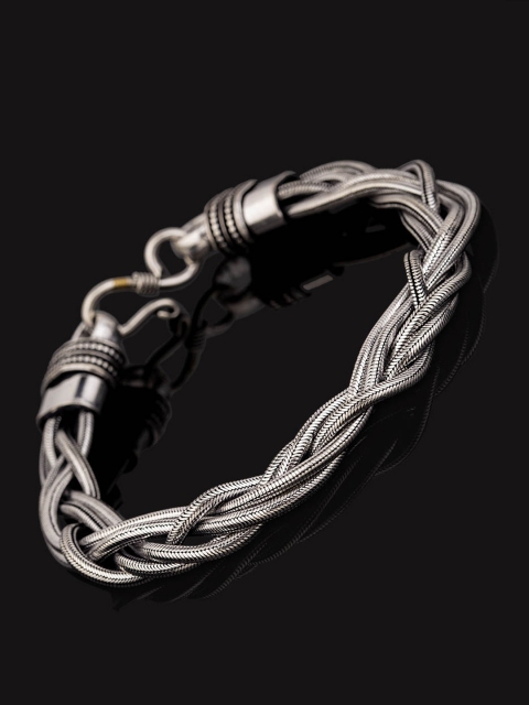 

Dare by Voylla Silver-Toned Brass Silver-Plated Handcrafted Link Bracelet