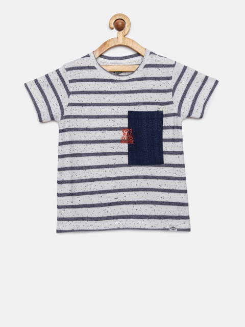 

Lee Cooper Boys Off-White & Black Striped Round Neck T-shirt