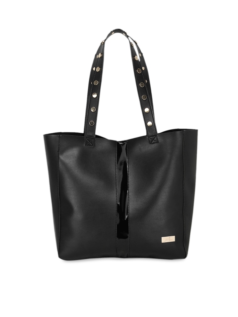 

yelloe Women Black Solid Tote Bag
