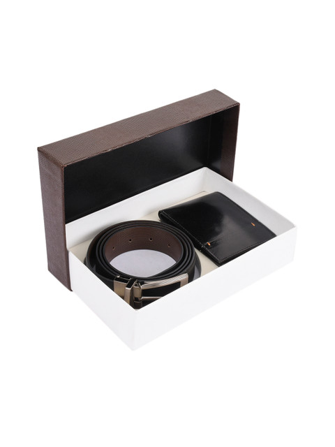 

BuckleUp Men Black Leather Accessory Gift Set