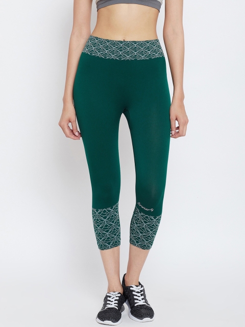 

C9 AIRWEAR Women Green Solid Cropped Tights