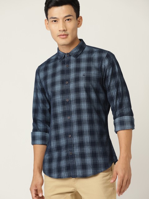 

United Colors of Benetton Men Blue Slim Fit Checked Casual Shirt