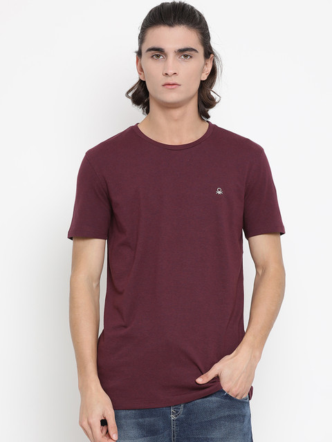 

United Colors of Benetton Men Maroon Solid Round Neck T-shirt
