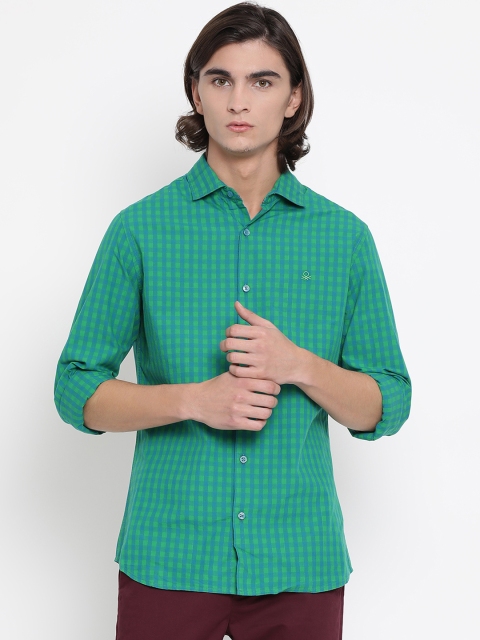 

United Colors of Benetton Men Green Slim Fit Checked Casual Shirt