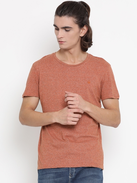 

United Colors of Benetton Men Rust Brown Solid Round Neck T-shirt