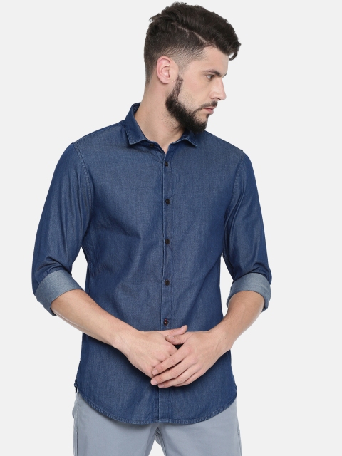 

Peter England Casuals Men Blue Slim Fit Solid Casual Chambray Shirt