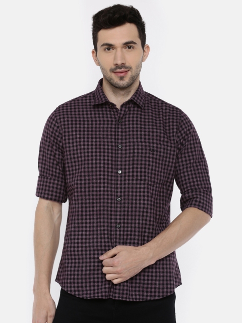 

Van Heusen Men Burgundy & Black Checked Slim Fit Casual Shirt